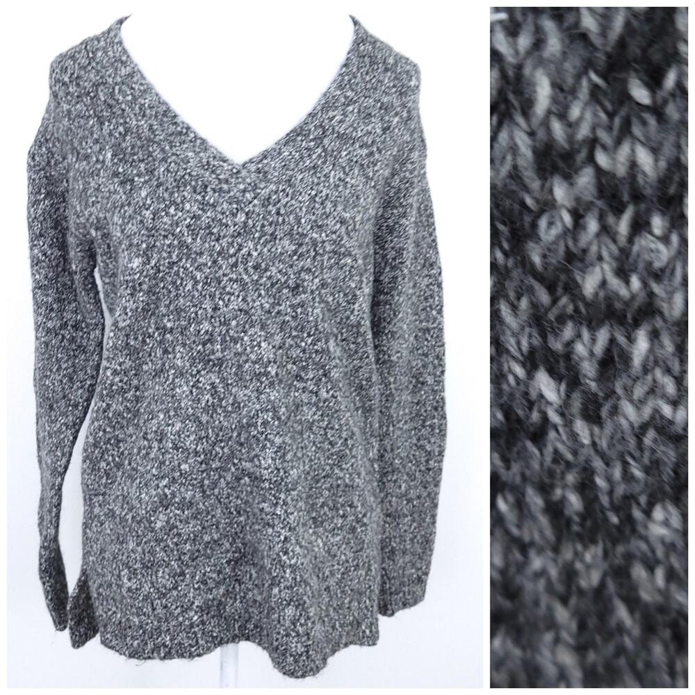 Joe Fresh VNeck Sweater XS Black White, Oversized, Wool Blend, Neutral, Thick